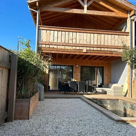 Belle Avec Piscine Casa vacanze